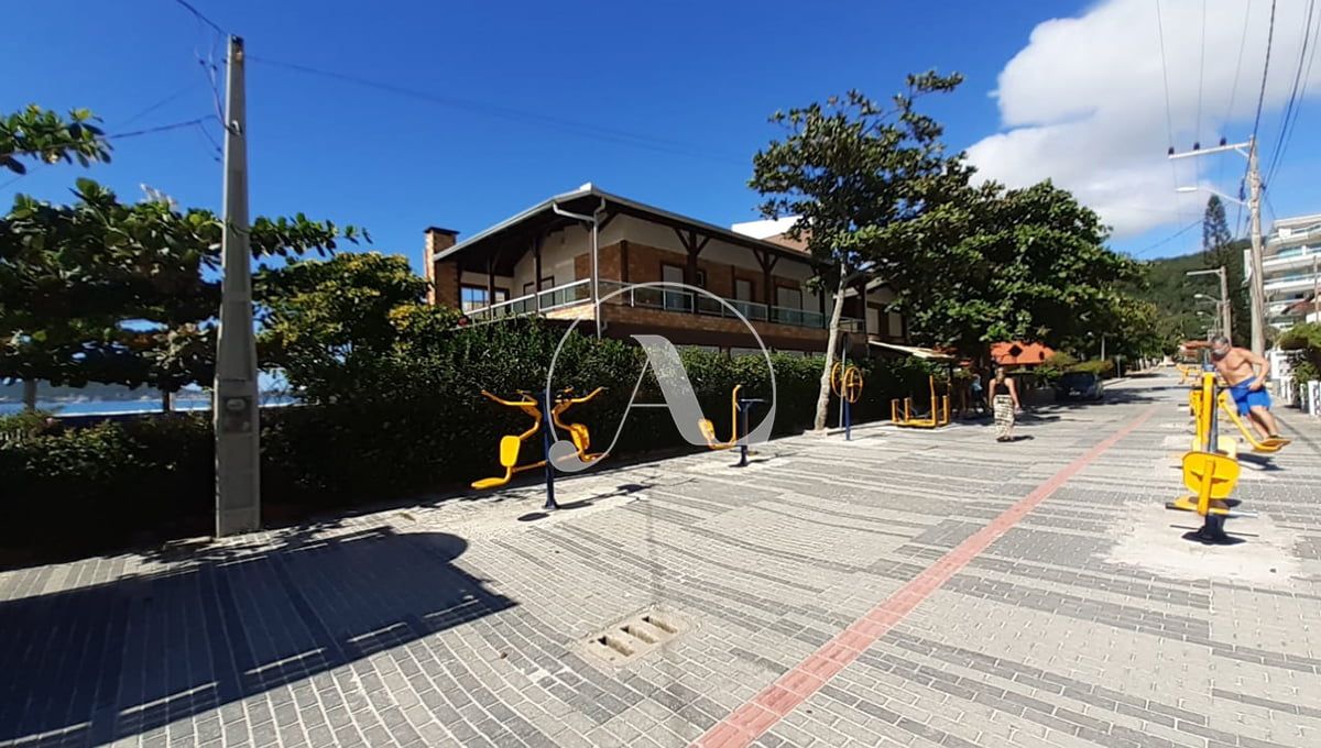 Luxuosa casa beira mar em Bombinhas SC - Cód. 00192 - Andréa Lenz